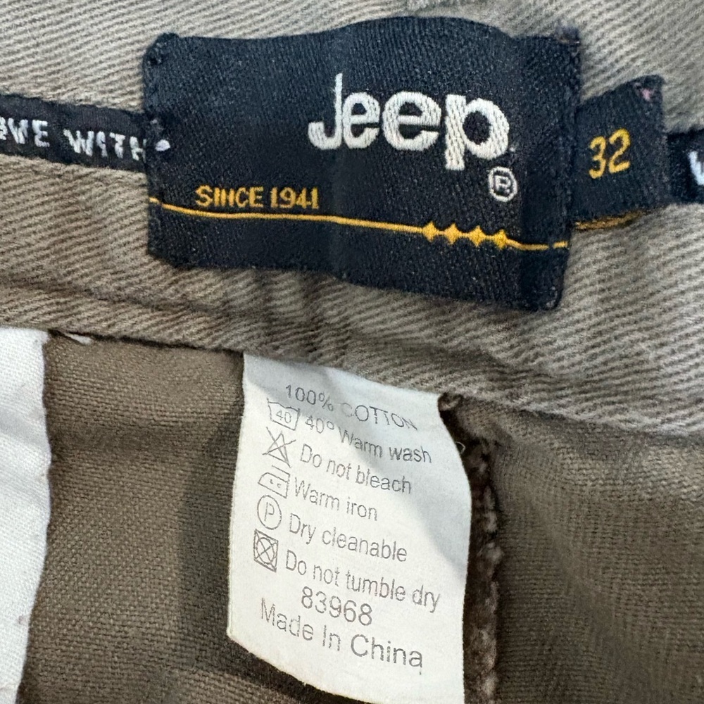 Jeep brand size 32 Men's Khaki Chinos, straight leg pants ,cargo, 100% cotton - Picture 4 of 6
